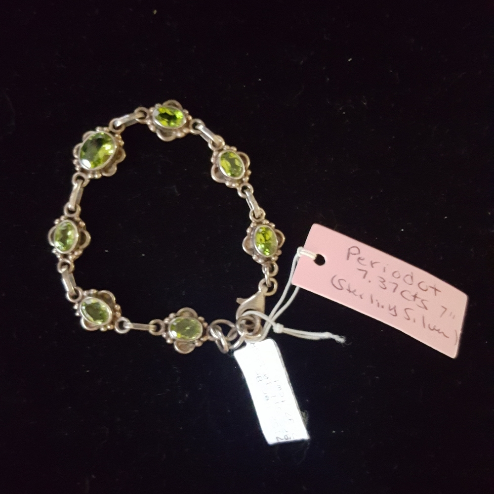 Peridot & Sterling Silver Bracelet 7" - super pretty!